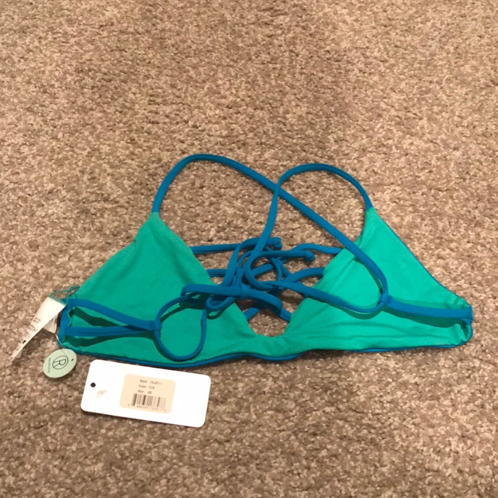 L*Space jojo bikini top & cosmo bottom - Picture 6 of 8